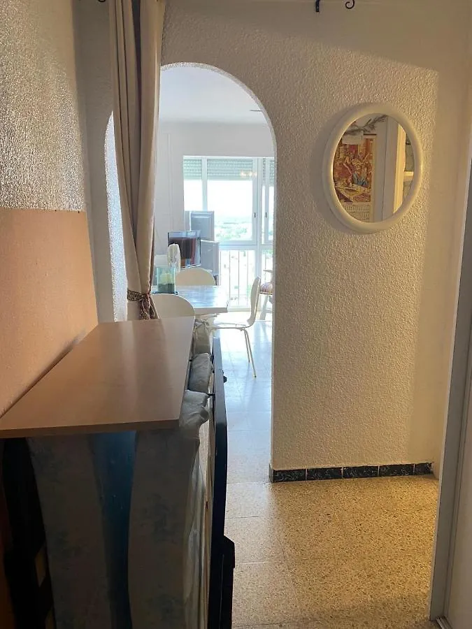 Gloria Crespo Edifici Sylvia Blue Room Empuriabrava
