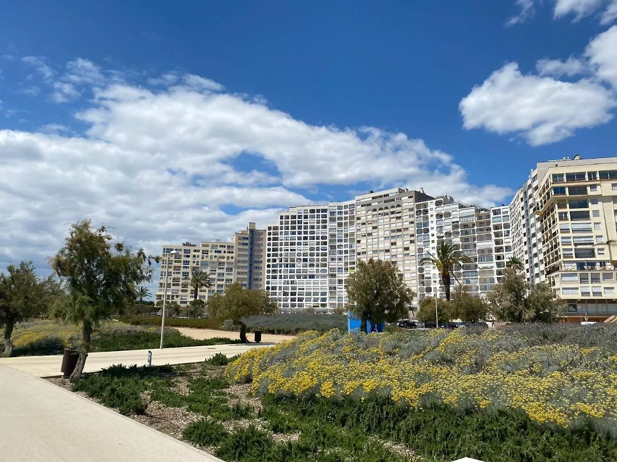 Gloria Crespo Edifici Sylvia Blue Room Empuriabrava Apartment