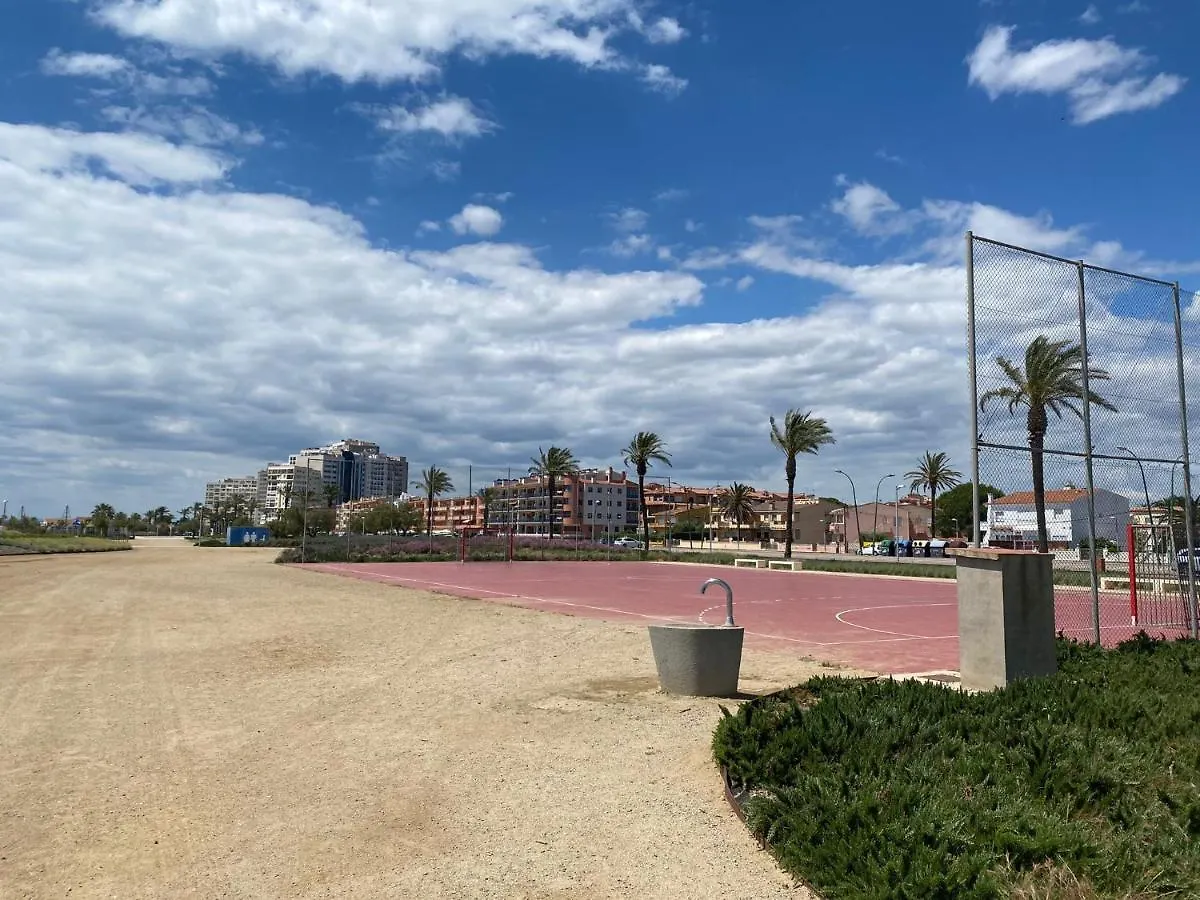 Apartment Gloria Crespo Edifici Sylvia Blue Room Empuriabrava